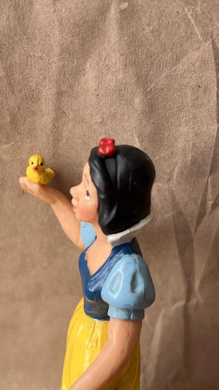 Bullyland - Figurine vintage Blanche neige 9cm - photo numéro 9