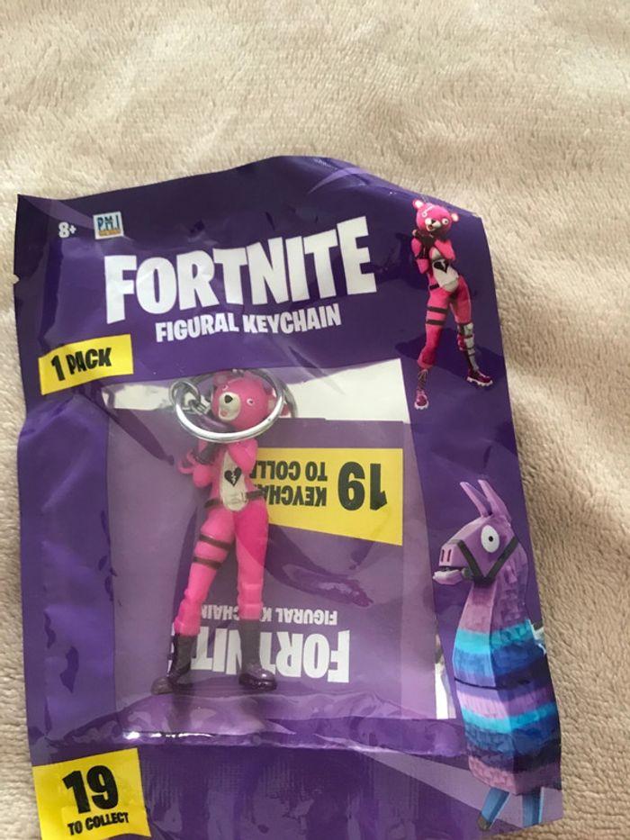 Figurine fornite le lot - photo numéro 5