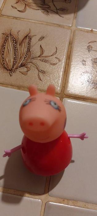 Figurine peppa pig - photo numéro 2