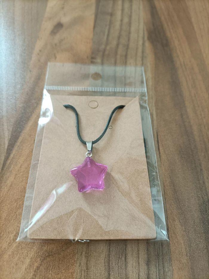 Collier neuf pendentif pierre en étoile rose - photo numéro 5