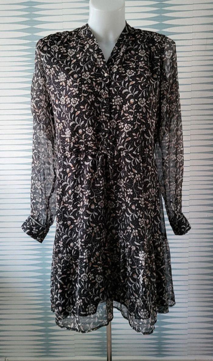 Robe voilage noir fleuri taille 42 Promod excellent état - photo numéro 2