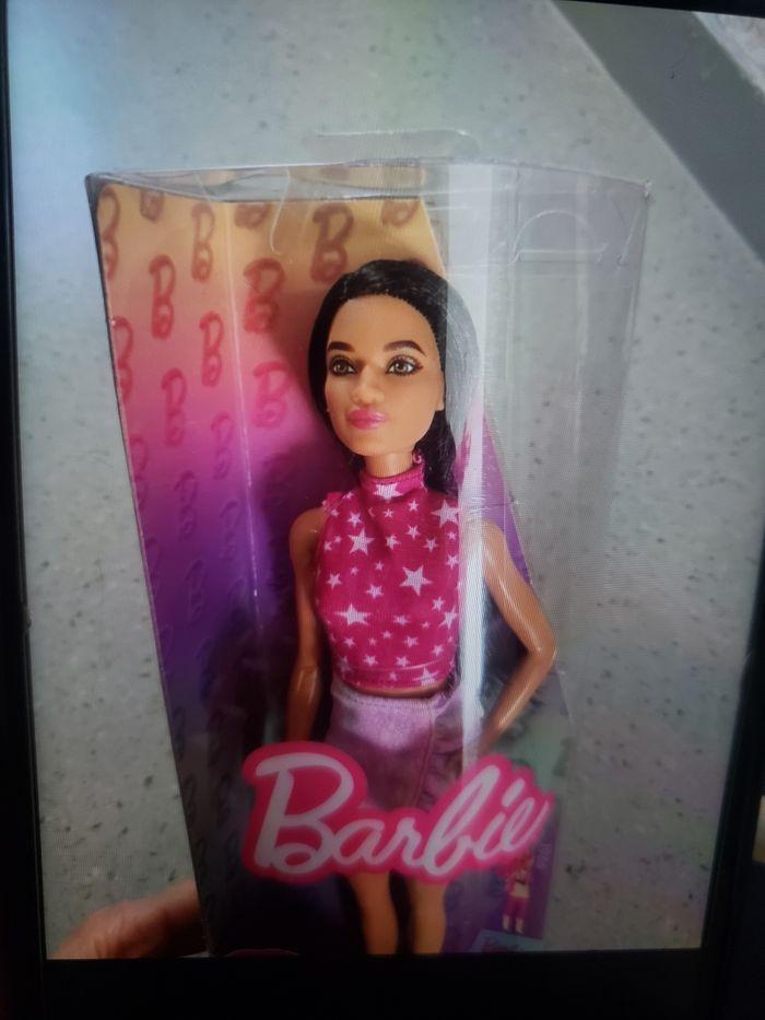 Barbie fashionistas - photo numéro 1