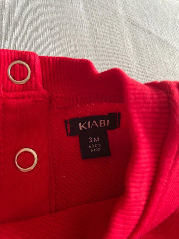 Sweat rouge Kiabi 3 mois - photo numéro 2