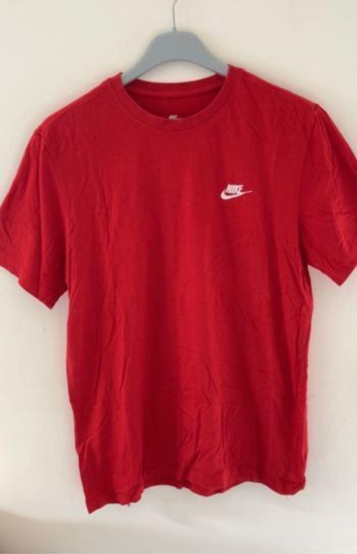 T-shirt Nike - photo numéro 1