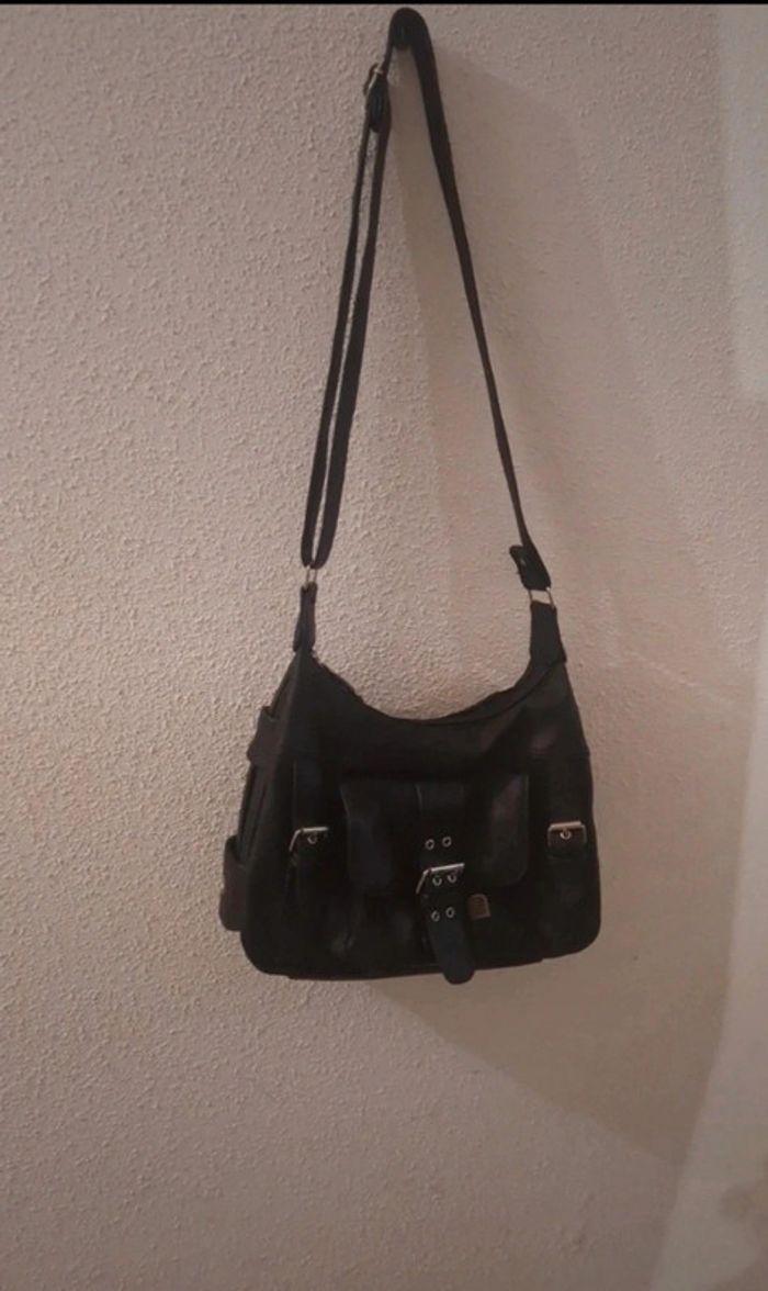 Joli sac à main noir - photo numéro 1