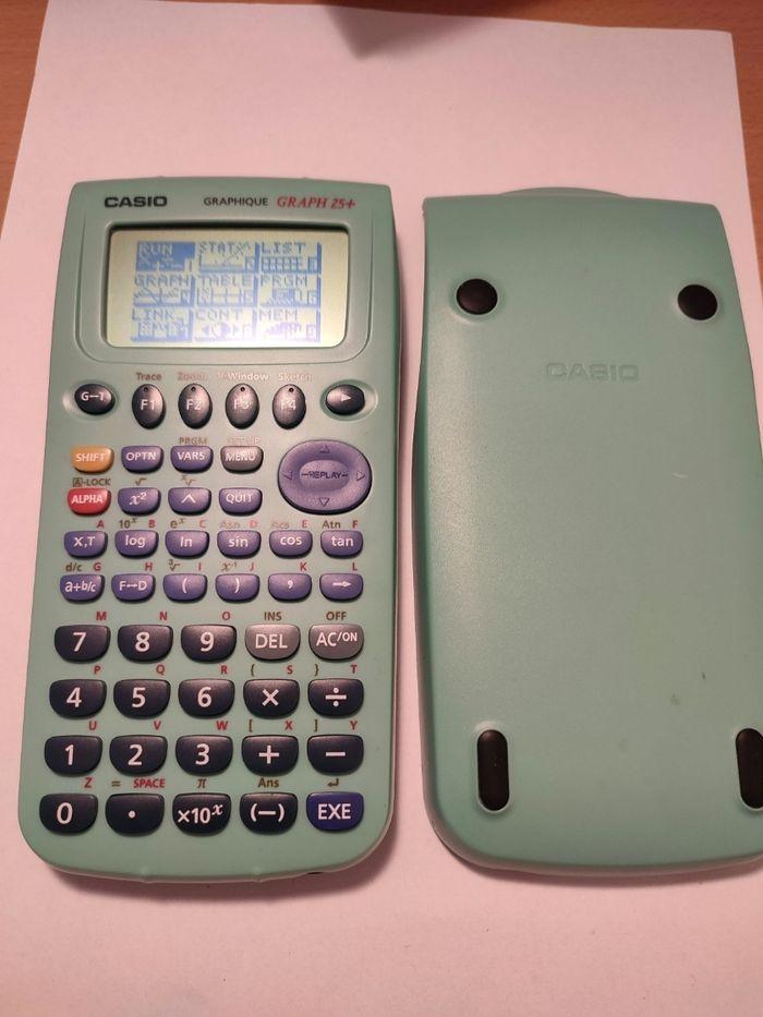 Casio graph 25 + calculatrice graphique - photo numéro 1