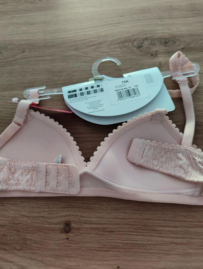 Soutien-gorge fille Dim - Taille 75A - photo numéro 2