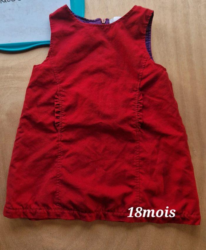 Robe rouge sans manches - photo numéro 1