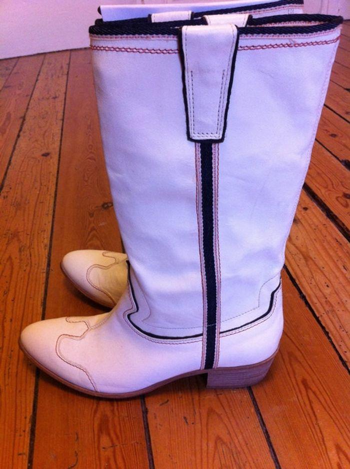 Bottes blanches Vic Matie' taille 38 neuves - photo numéro 1