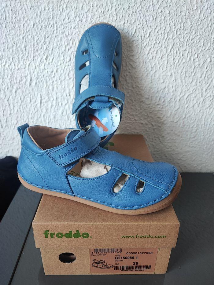 Chaussures pointure 29 Froddo cuir bleu neuve - photo numéro 1