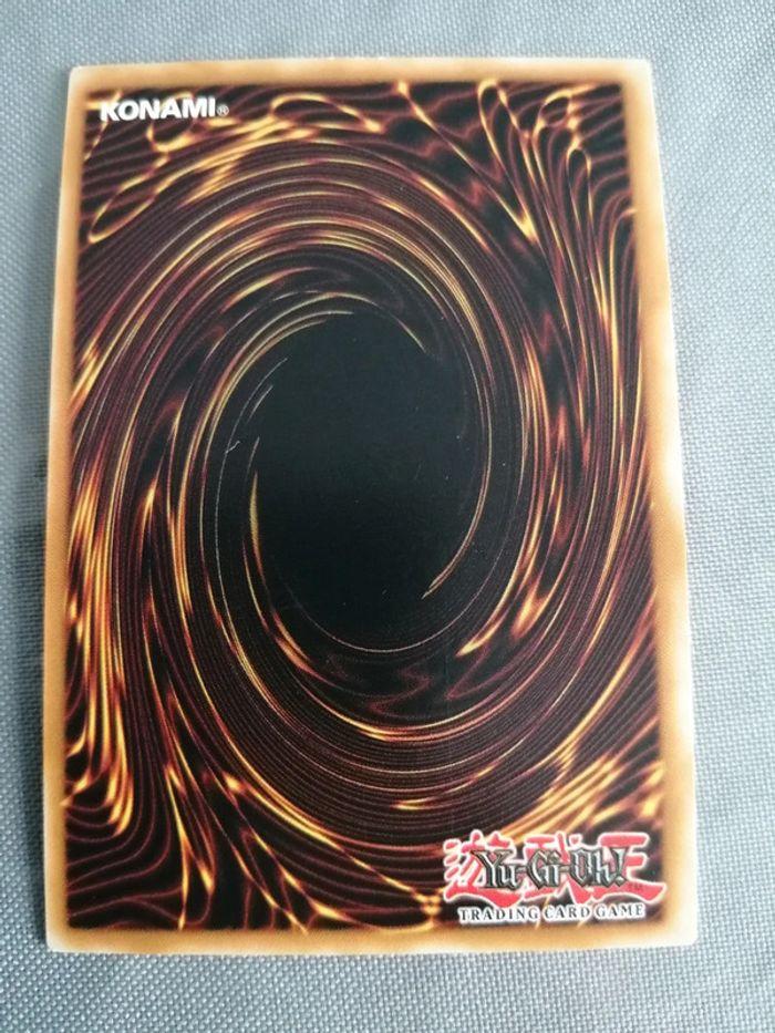 Carte yu gi oh planeur du kaiser DCR-Fr051 - photo numéro 2