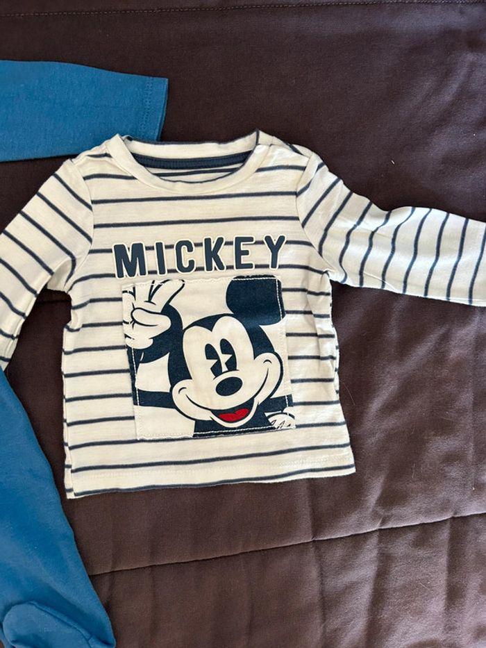 Lot de 1 pyjama et 1 t-shirt Disney taille 6 m - photo numéro 4