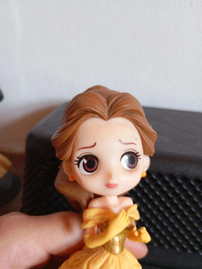 Figurine Belle en robe de bal Disney - photo numéro 5