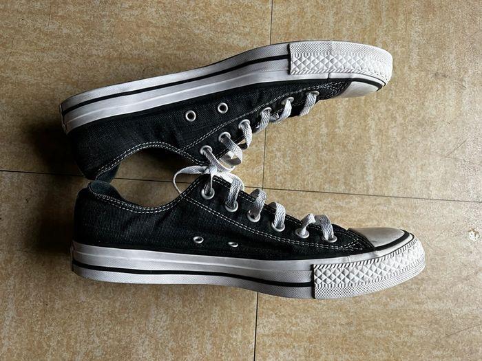 Converse 40 très bon état - photo numéro 1