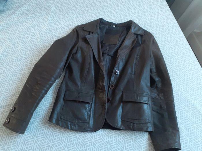 Veste cintrée cuir marron - photo numéro 6