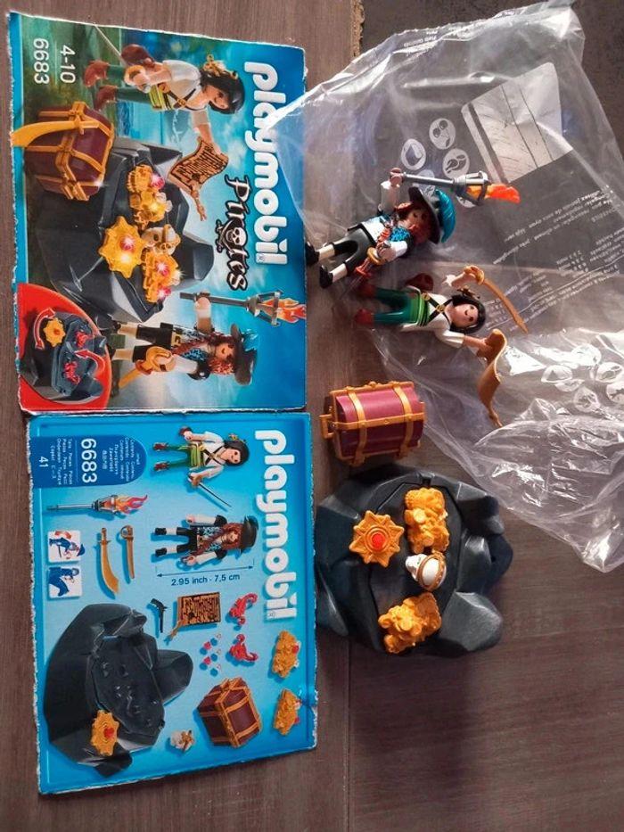 Playmobil pirates et trésor