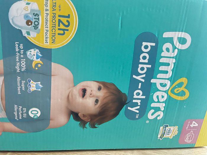 Pampers taille 4 - photo numéro 2