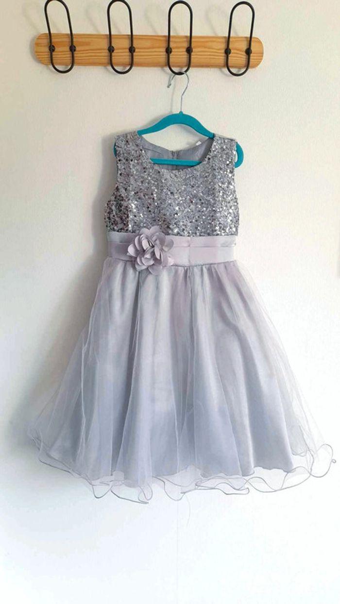 Robe de fêtes et cérémonie grise argentée 7/8 ans - photo numéro 1