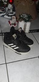 Basket a Scratch Adidas Enfant 33