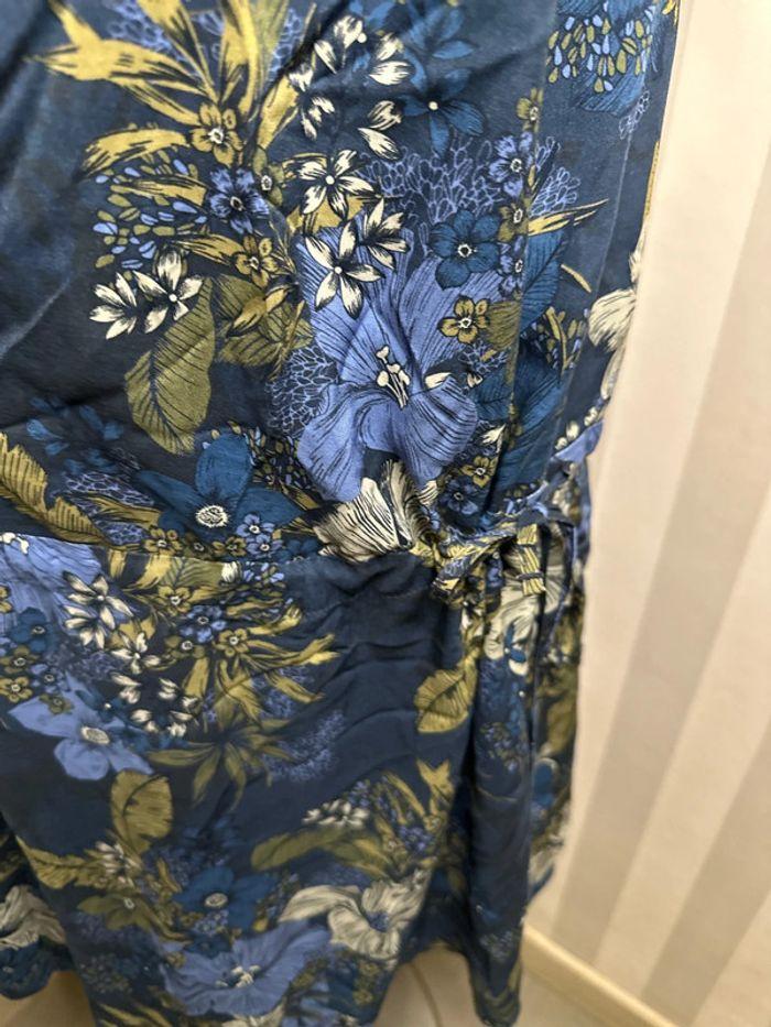 Robe ikks fleurs bleues T:38 - photo numéro 3