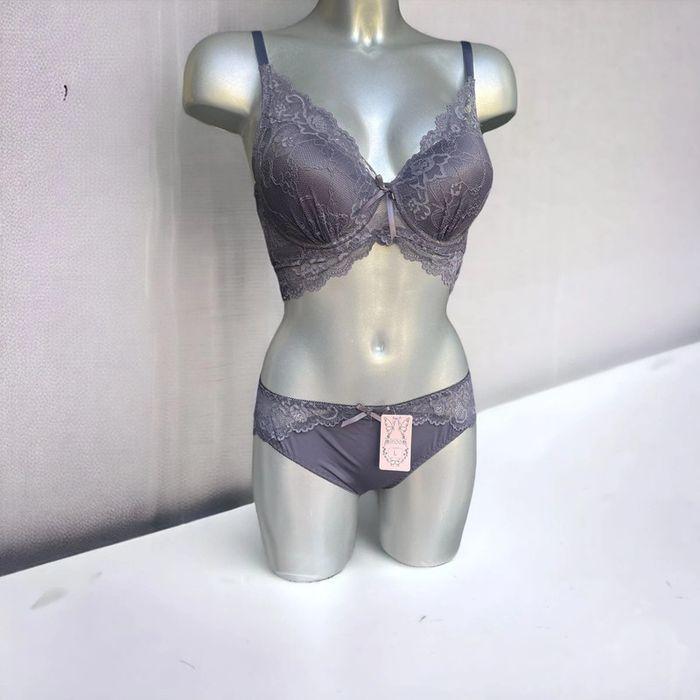 Ensemble lingerie neuf 95B et L - photo numéro 1