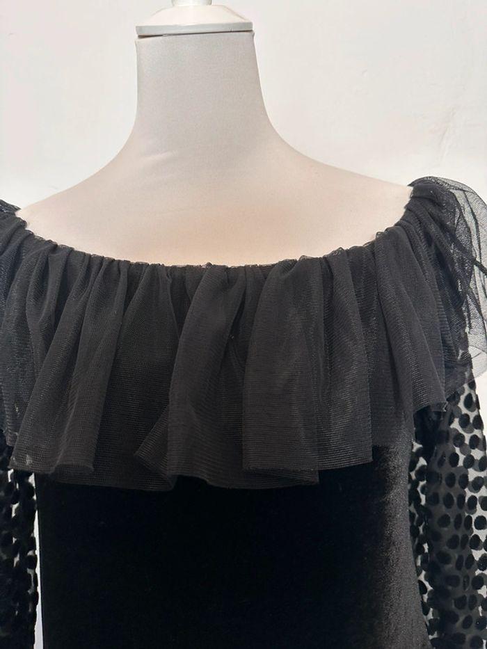 Top noir velours épaules volants tulle Rinascimiento taille XL - photo numéro 2