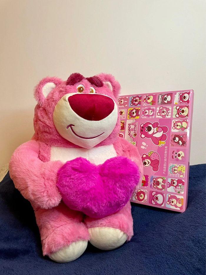 Peluche ToyStory Lotso cœur + calendrier de l’Avent Lotso - photo numéro 1