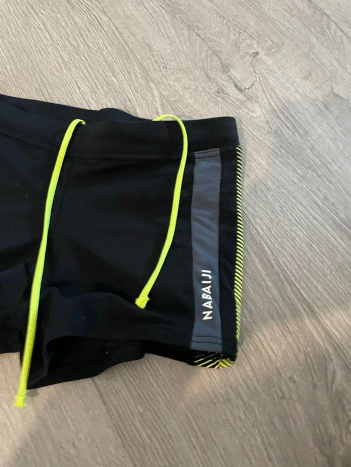 Caleçon maillot de bain noir bande gris et jaune fluo nabaiji taille 10 ans - photo numéro 2