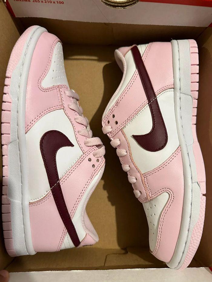 Nike Dunk Low Pink - photo numéro 12