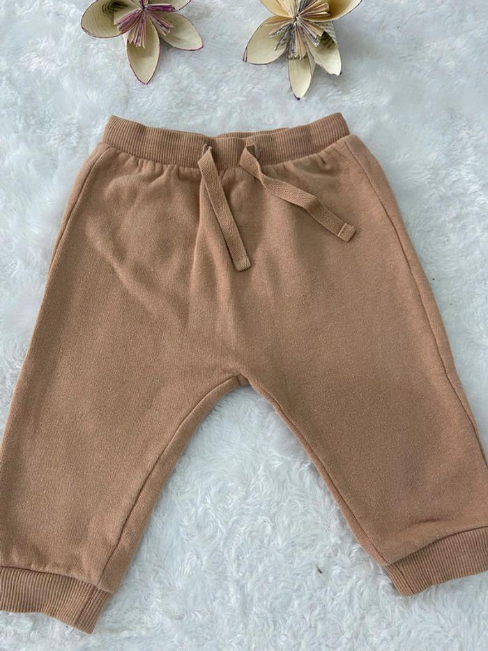 Ensemble jogging pull pantalon beige marron Kiabi 6 mois tbe - photo numéro 8