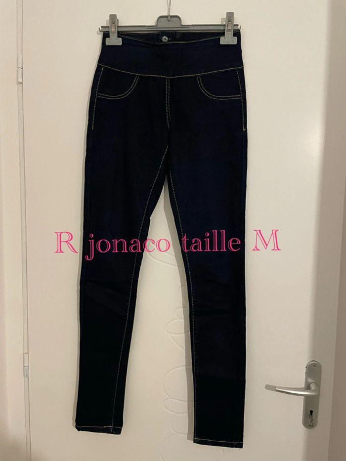 Pantalon bleu foncé extensible taille haute ultra skinny bouton dos R Jonaco taille M - photo numéro 1