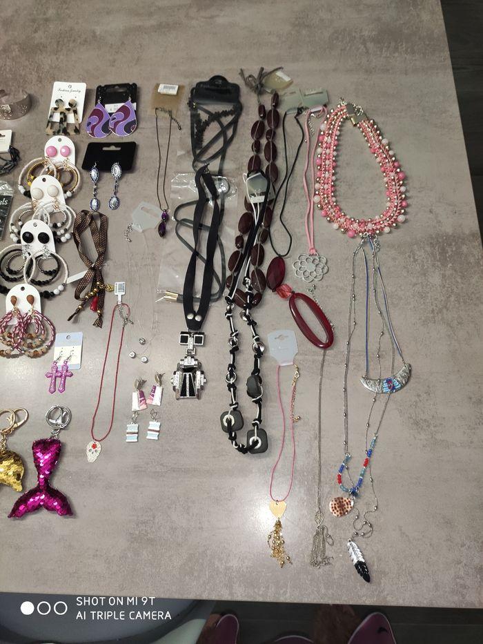 Lot de 42 pièces bijoux - photo numéro 2