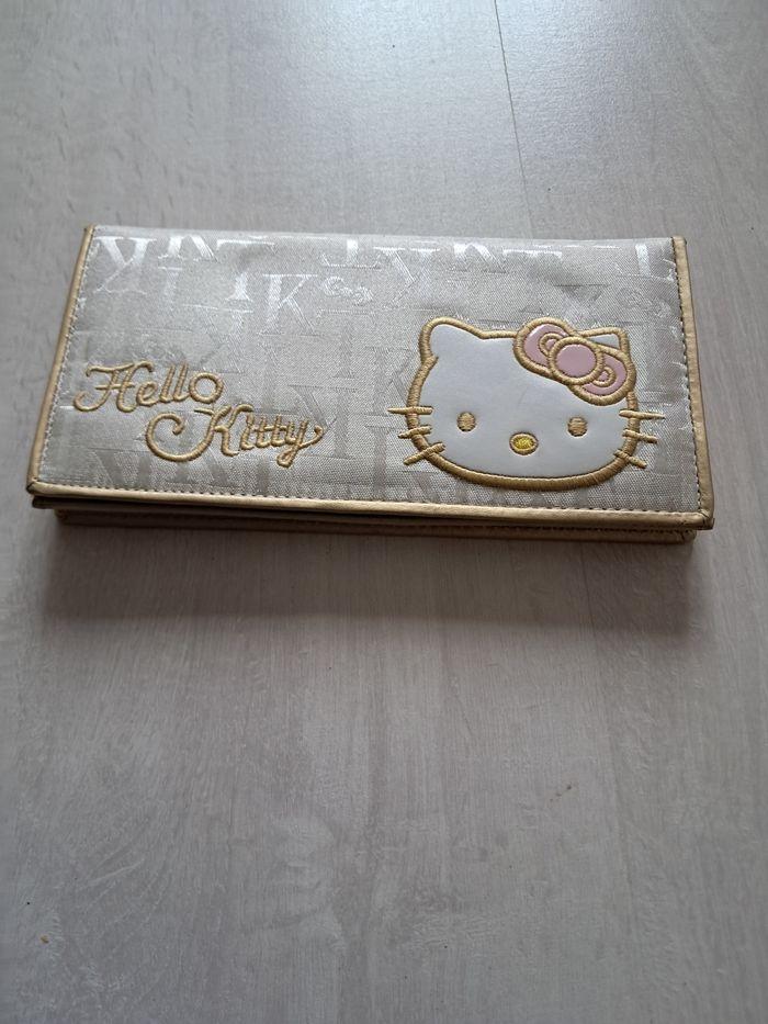 Portefeuille hello kitty - photo numéro 1