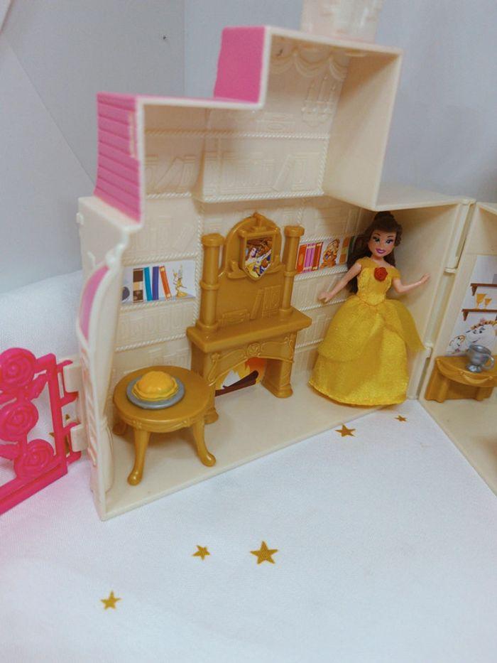 Château castle mini princesse Disney beauty beast belle la bête Polly pocket fashion royal boutique - photo numéro 7