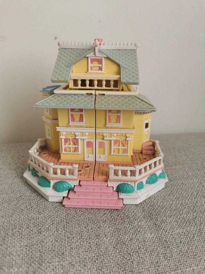 Polly pocket  Bluebird club house 1995 90' Vintage - photo numéro 1