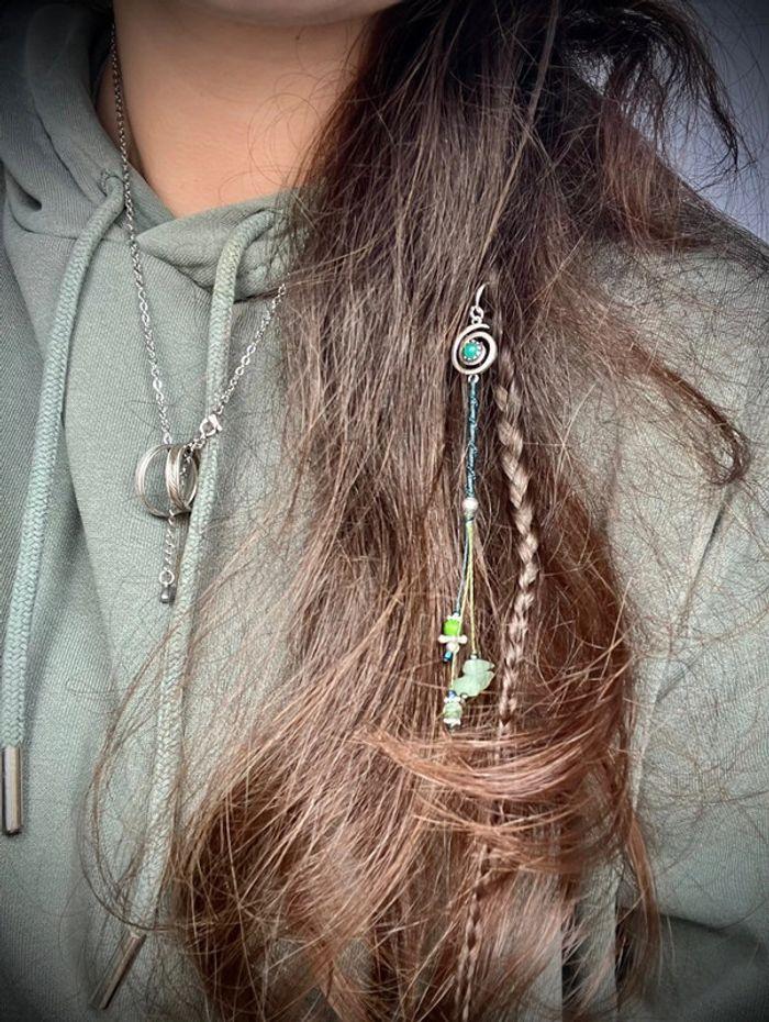 Bijou de cheveux - tresse/dread - en macramé avec pierre de d’Aventurine - photo numéro 4