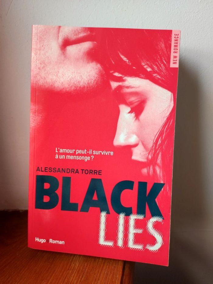 Livre "black lies" de Alessandra torre - photo numéro 1