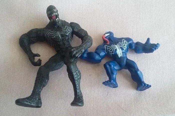 2 Figurines Venom - photo numéro 1