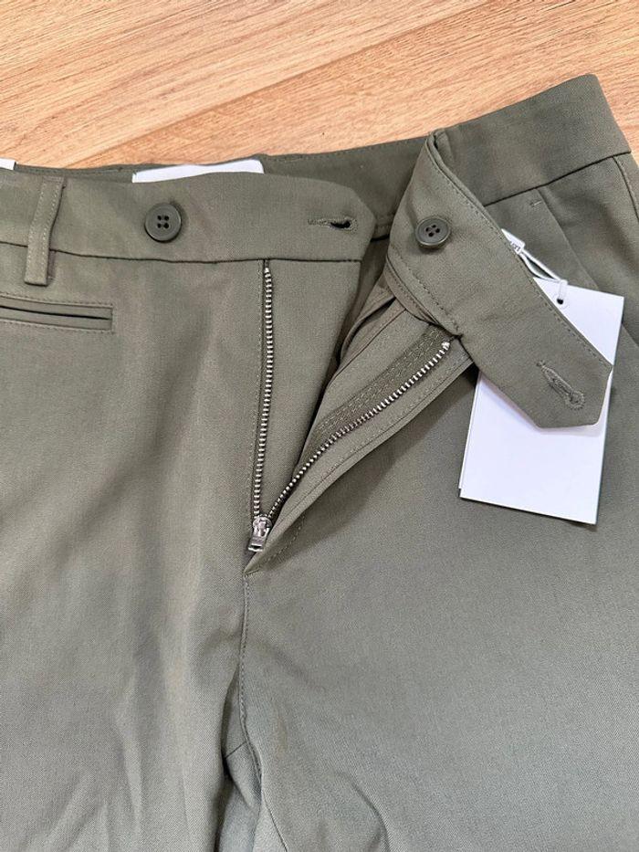 Short neuf avec étiquette de la marque danoise Les Deux - photo numéro 3