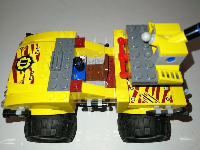 Jouet dépanneuse voiture Jeep 4x4 Lego - photo numéro 3