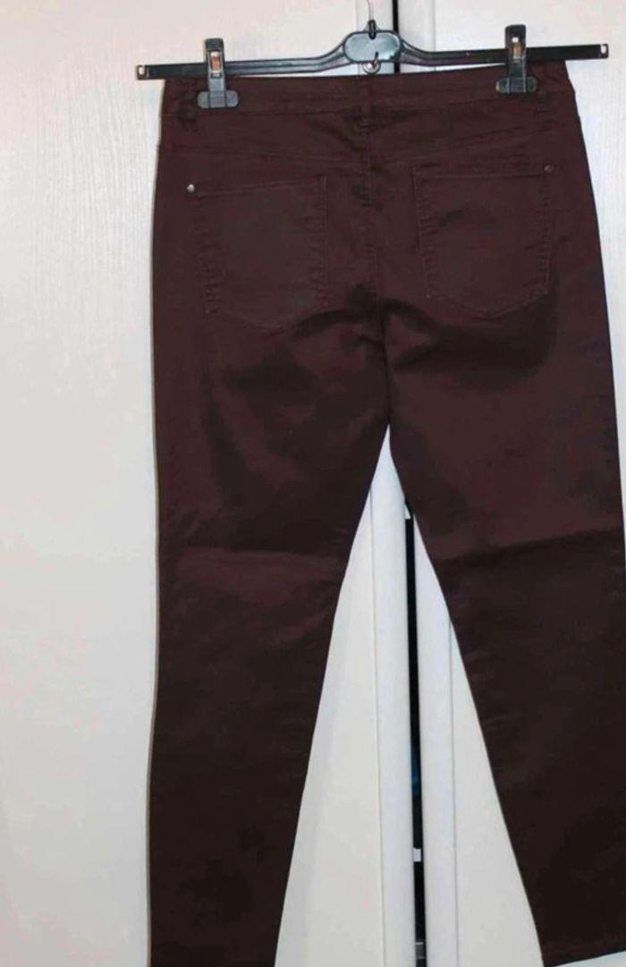 Pantalon  huilé  –  Bordeaux  –  Camaïeu -  44 - photo numéro 4