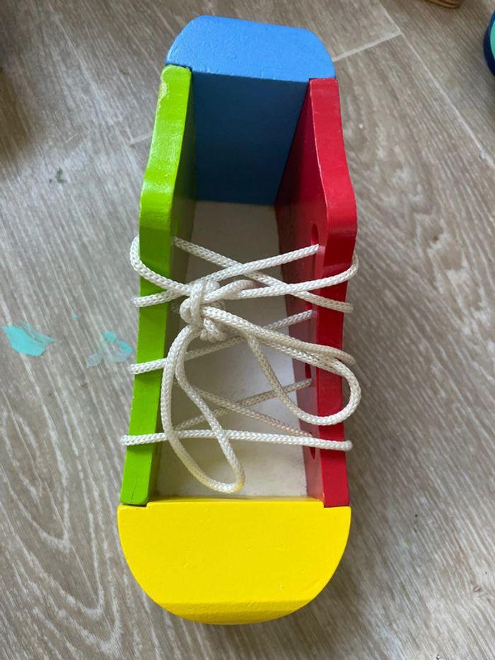 Chaussure à lacer Montessori - photo numéro 1