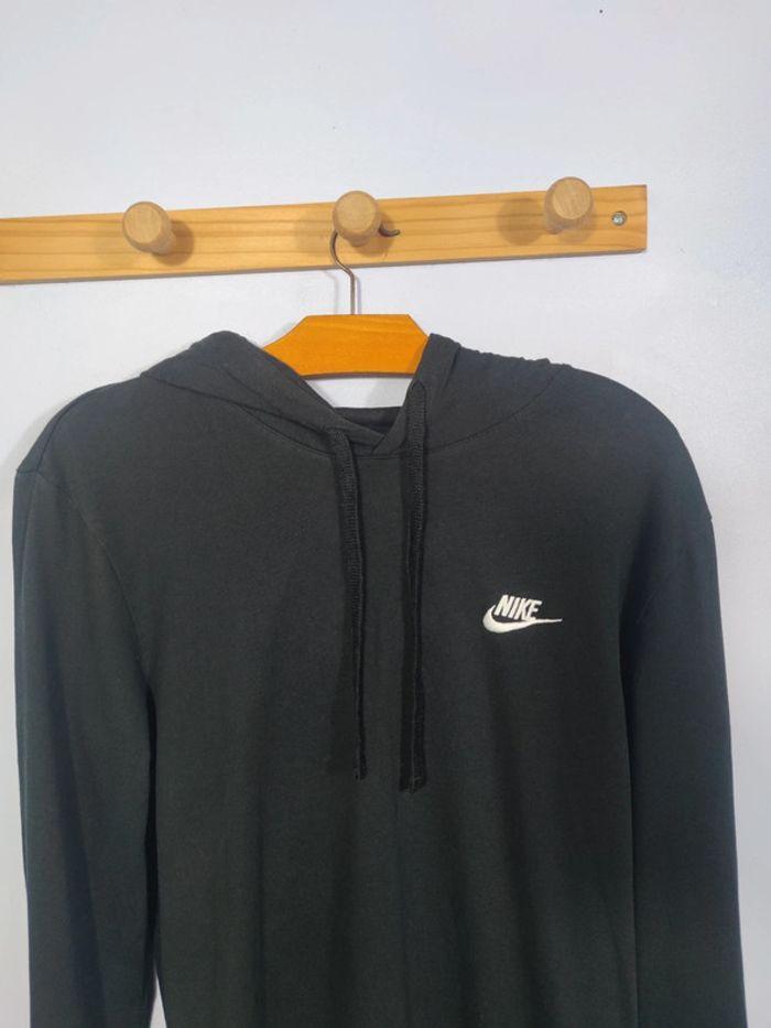 Sweat à Capuche Léger Nike Noir Logo Brodé Blanc Taille S Homme - photo numéro 2