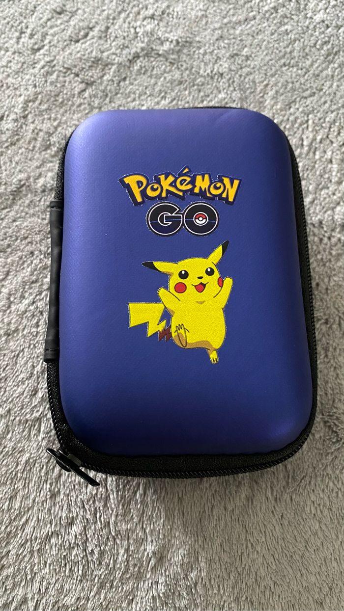 Etui carte pokemon pikatchu - photo numéro 1