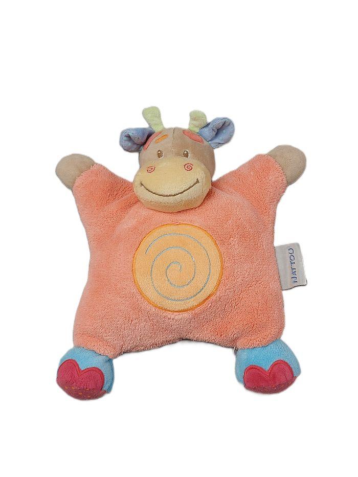 Doudou semi plat vache girafe NATTOU orange hochet grelot orange bleu spirale - photo numéro 1