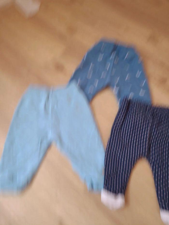 Lot de 4 pantalons 9 mois - photo numéro 11