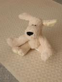 Peluche chien blanc