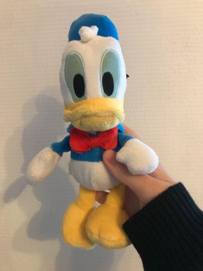 Peluche Donald