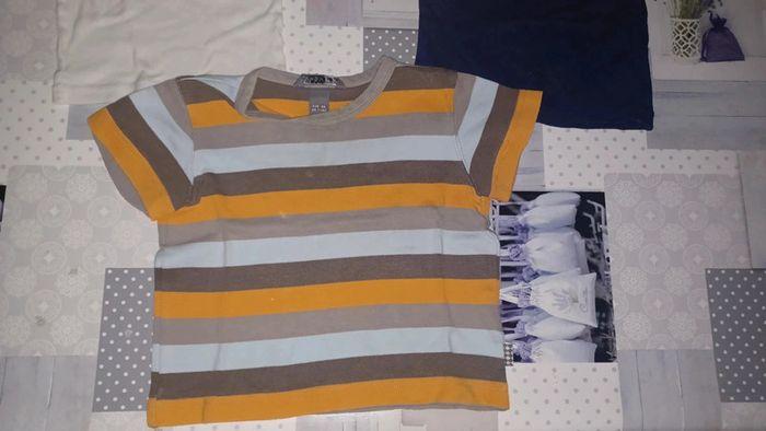 Lot de 3 tee-shirts taille 2 ans - photo numéro 4