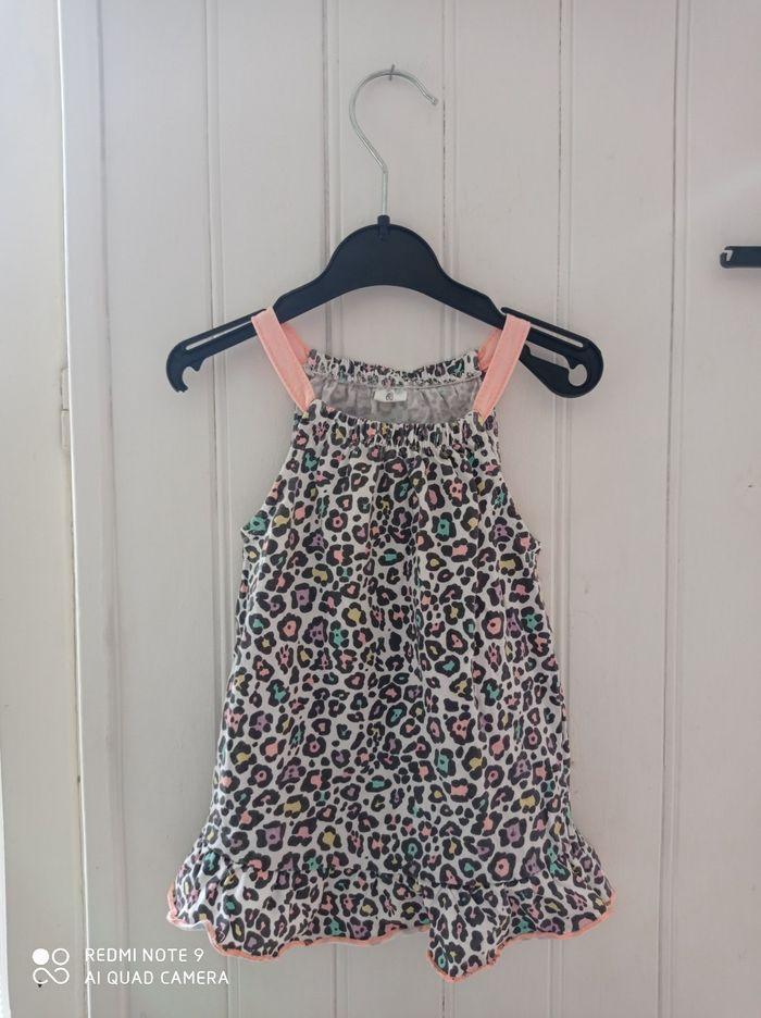 Robe bretelles taille 68 (6 mois)